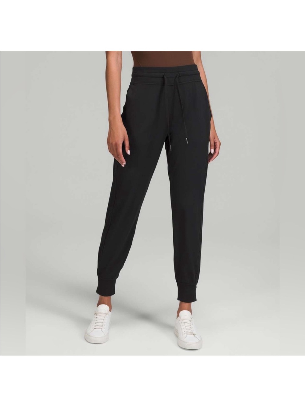 LULULEMON ATHLETICA Ready To Rulu High-Rise Jogger